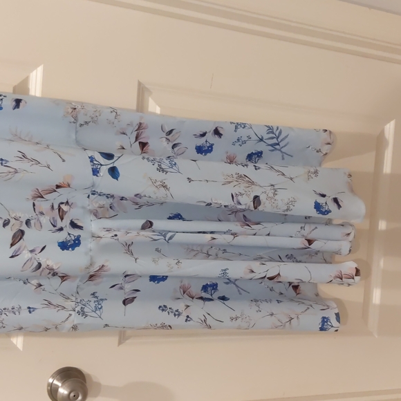 NWT, Banana Republic sleeveless high- low ruffle maxi dress, light blue, size 4 - Picture 10 of 11